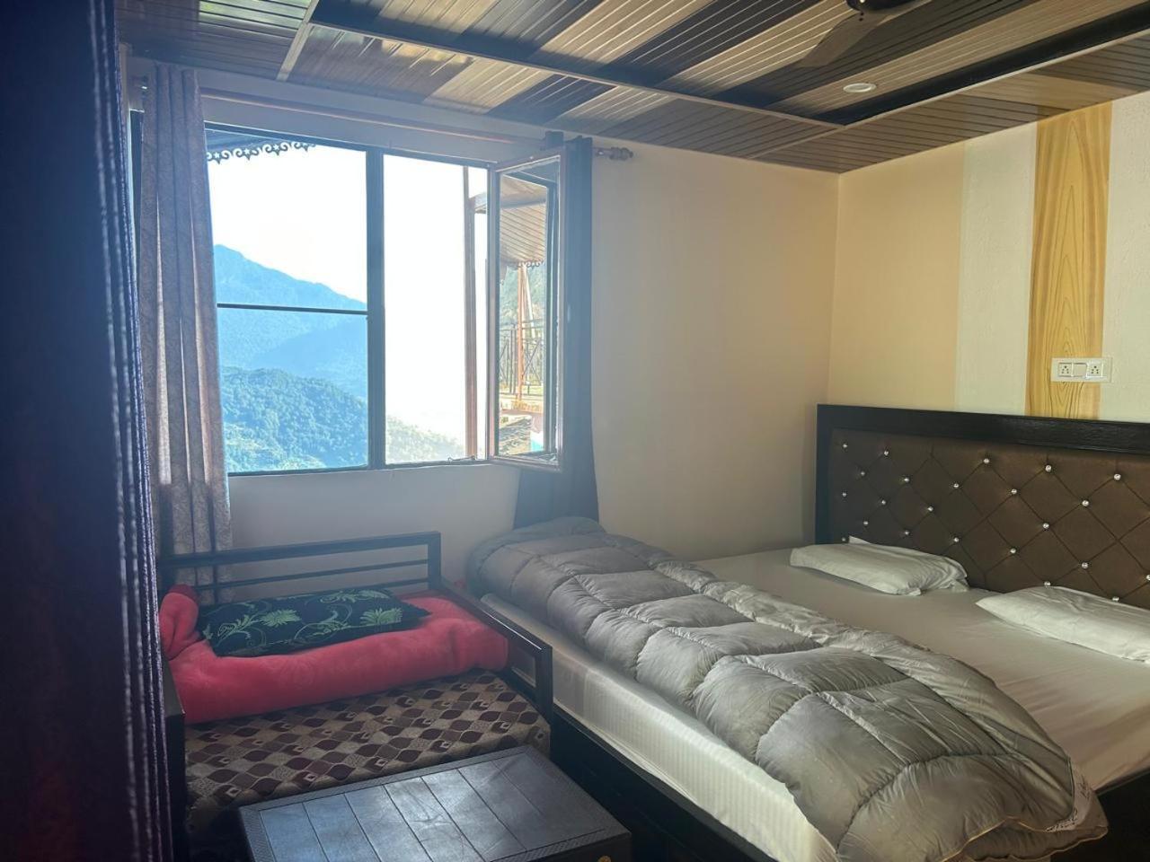 Hotel Mountain View Sari Eksteriør billede